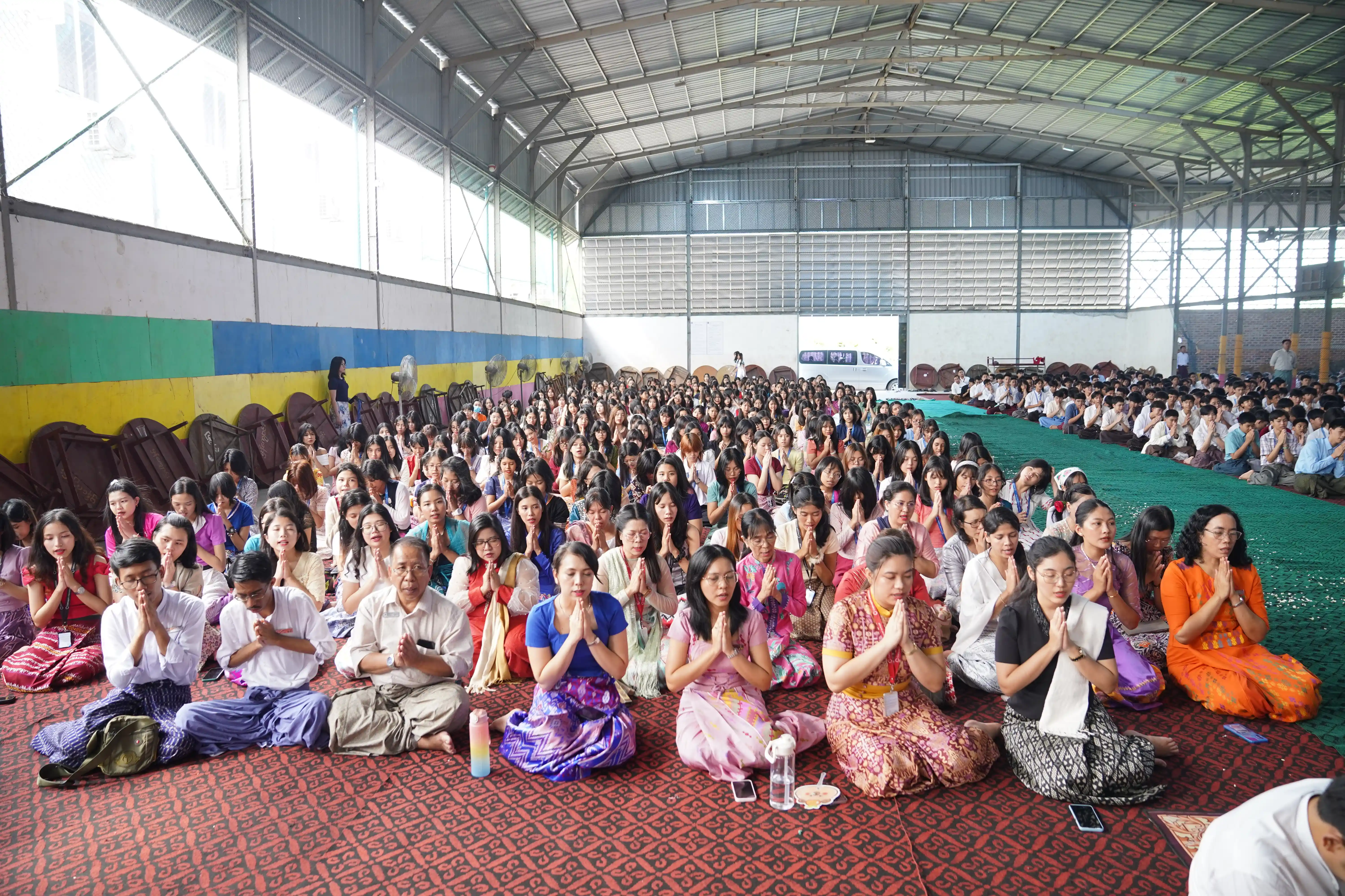 latest detail background image