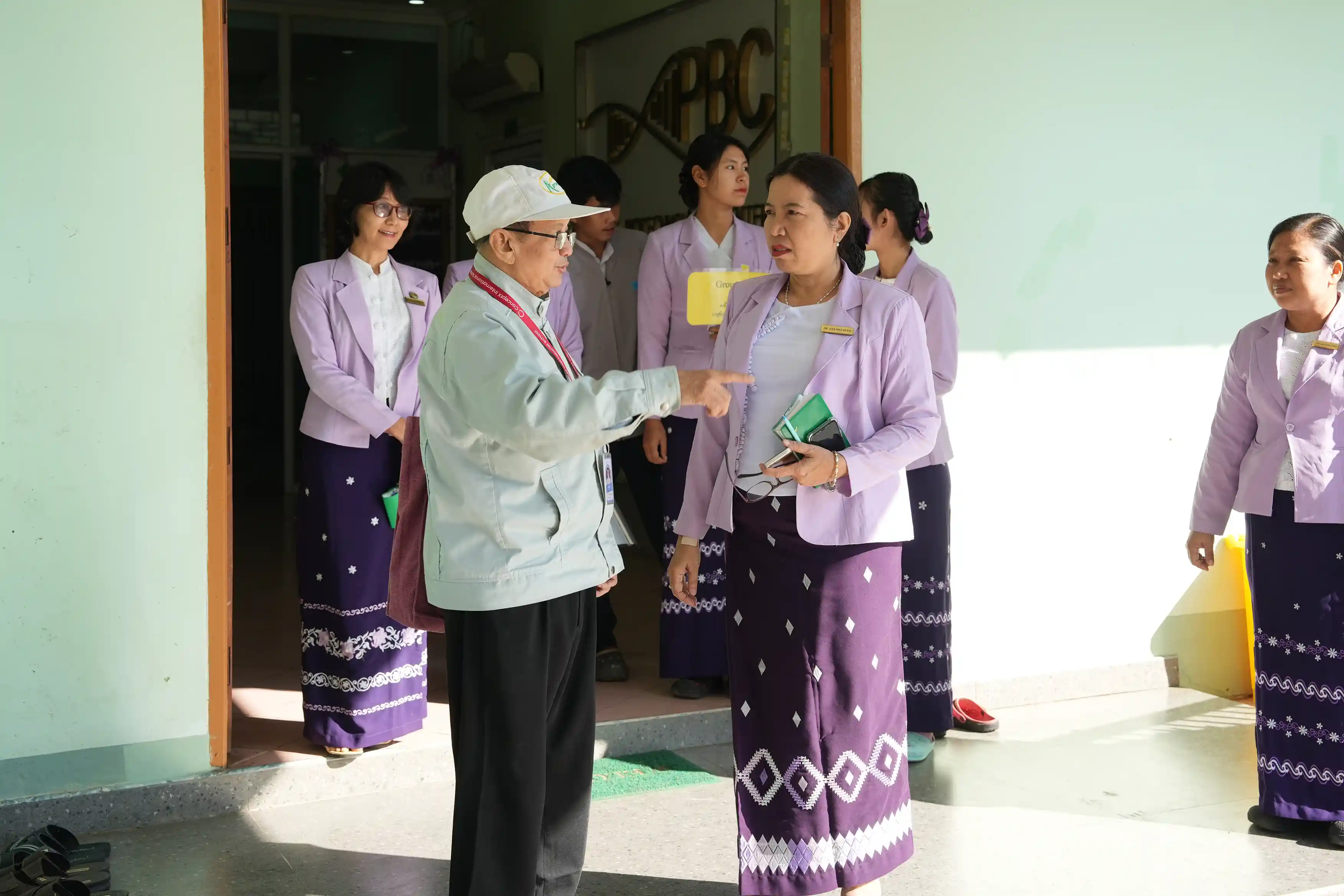 latest detail background image